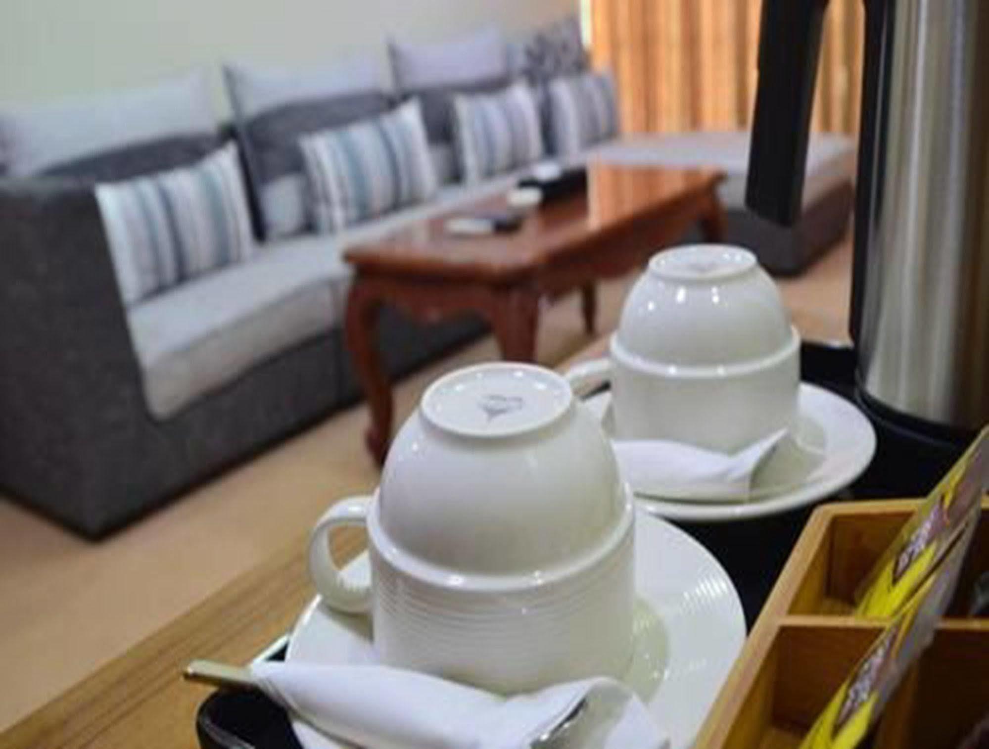 Myat Nan Yone Hotel Naypyidaw Exteriér fotografie