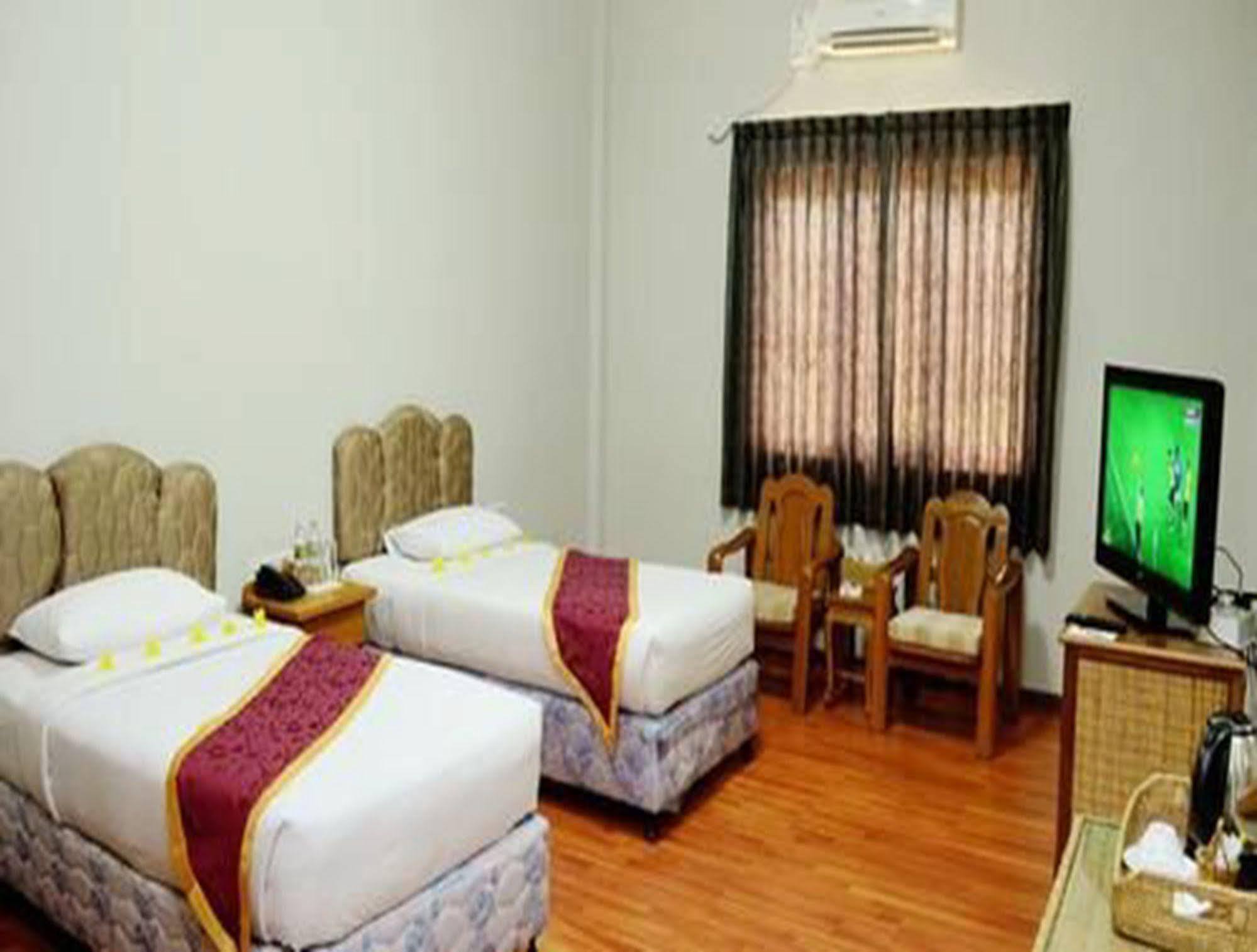 Myat Nan Yone Hotel Naypyidaw Exteriér fotografie